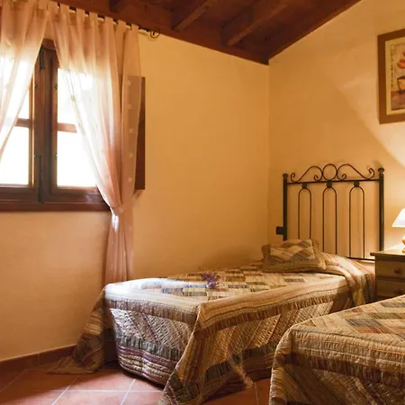 Casa Rural La Furnia Country house